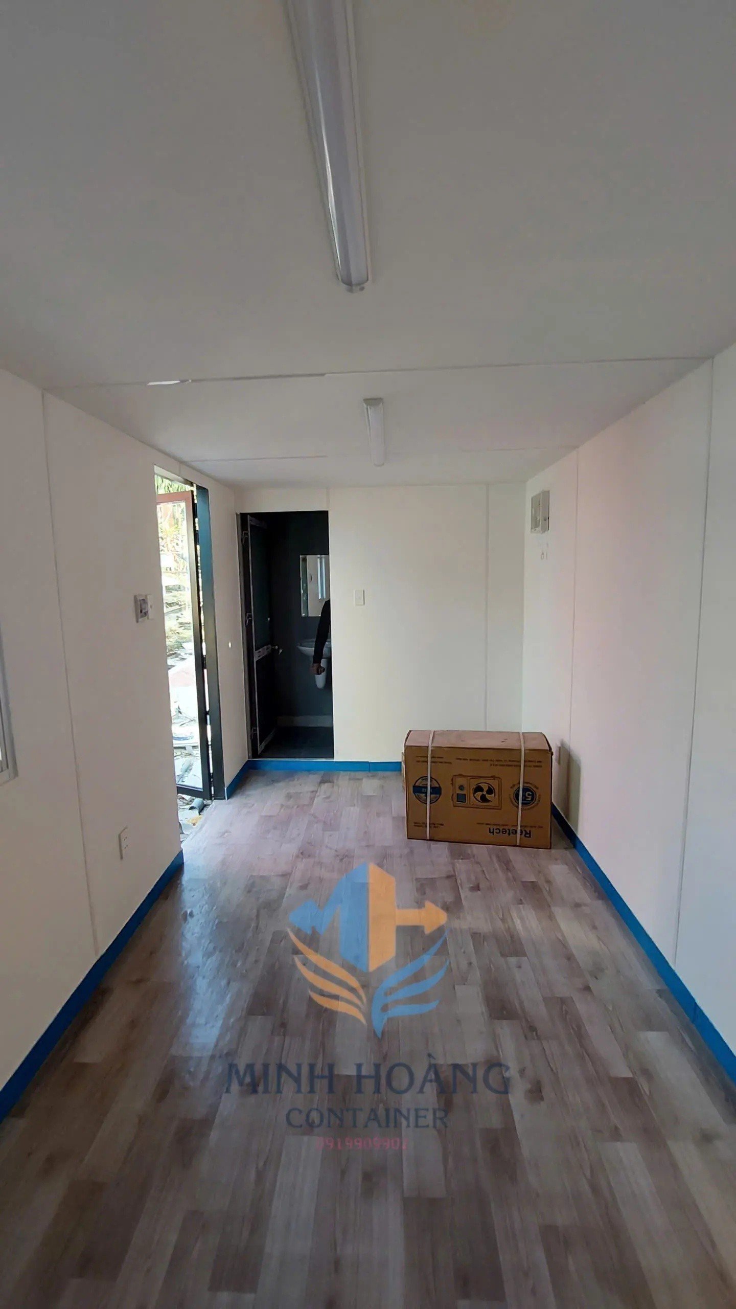 Container Văn Phòng 20 Feet Nâu Viền Đen Có Toilet